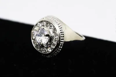 Bague Diamant Ronde pour Homme Chevalière Bling Bling