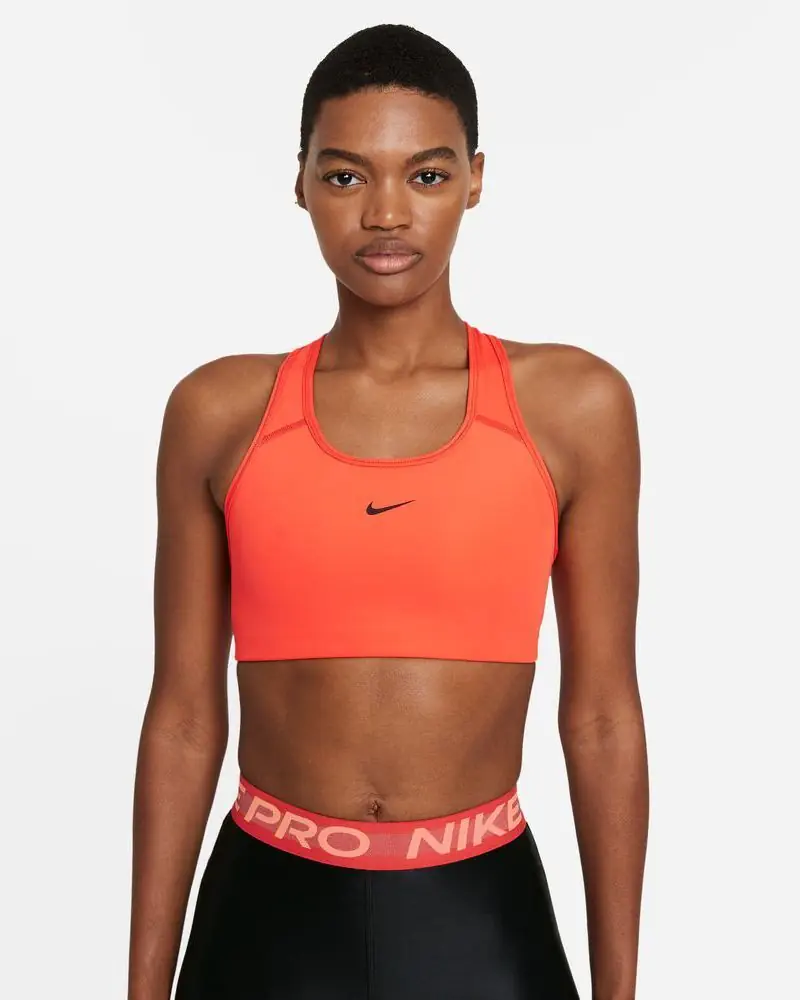 Brassière Nike Swoosh pour femme