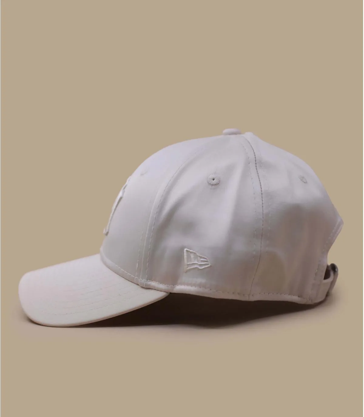 Casquette baseball femme beige - Casquette Wmn Satin 9Forty NY stone New Era : Headict