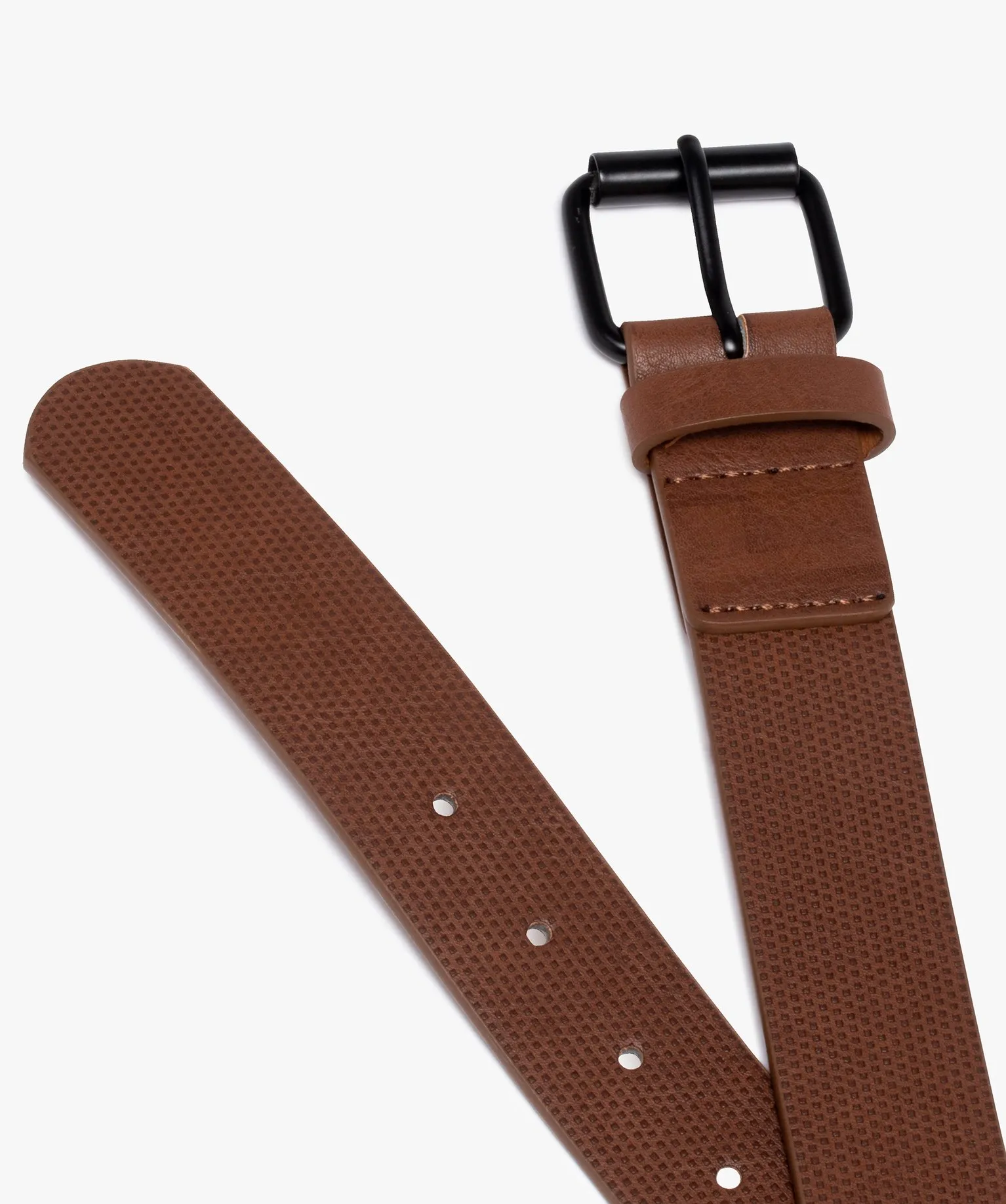 ceinture homme en matiere embossee avec boucle metal marron vif