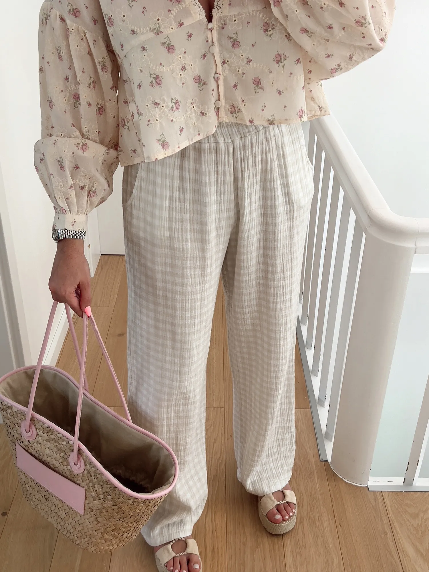 Pantalon MIRNA En gaze de coton vichy beige 