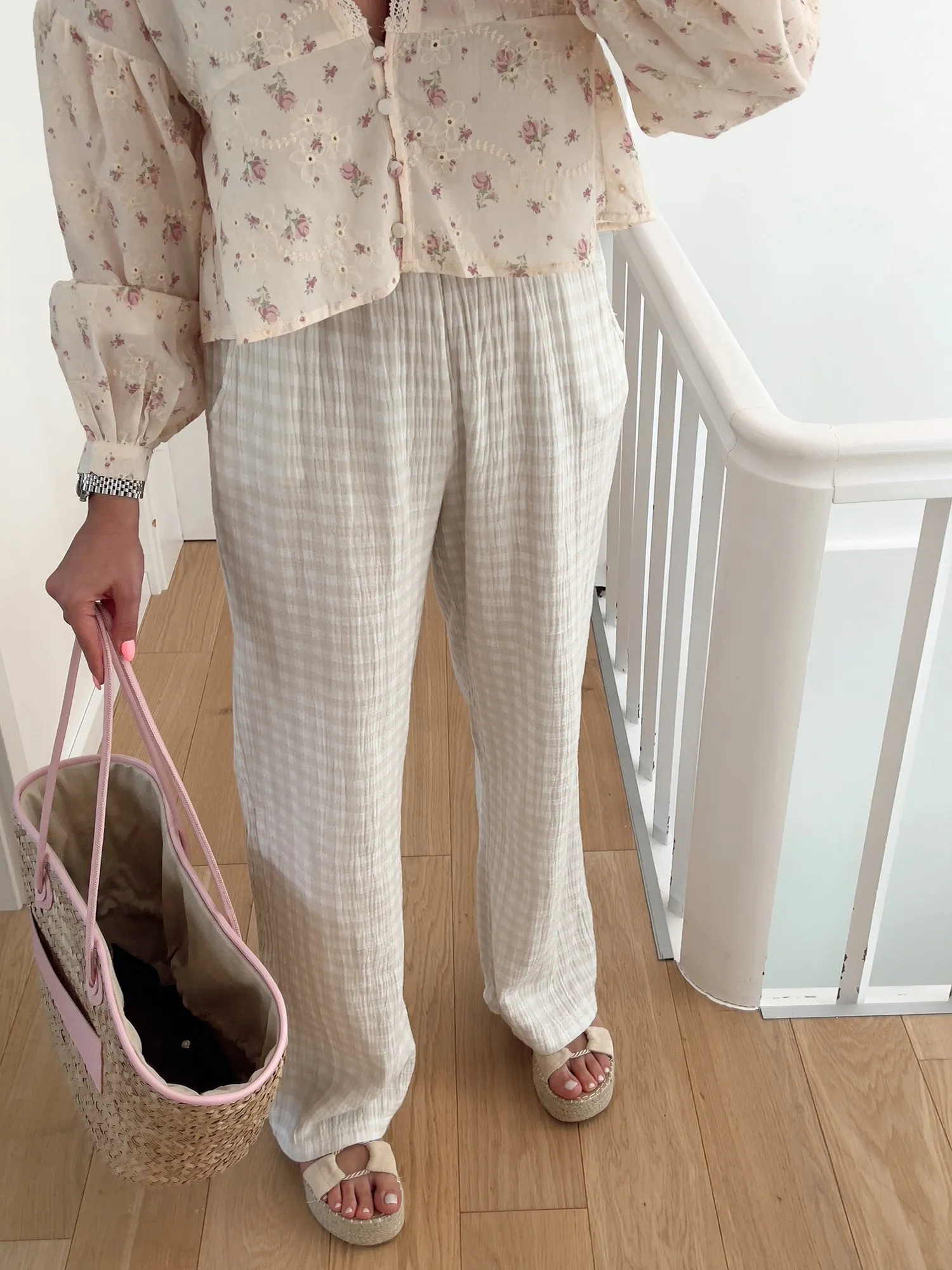 Pantalon MIRNA En gaze de coton vichy beige 