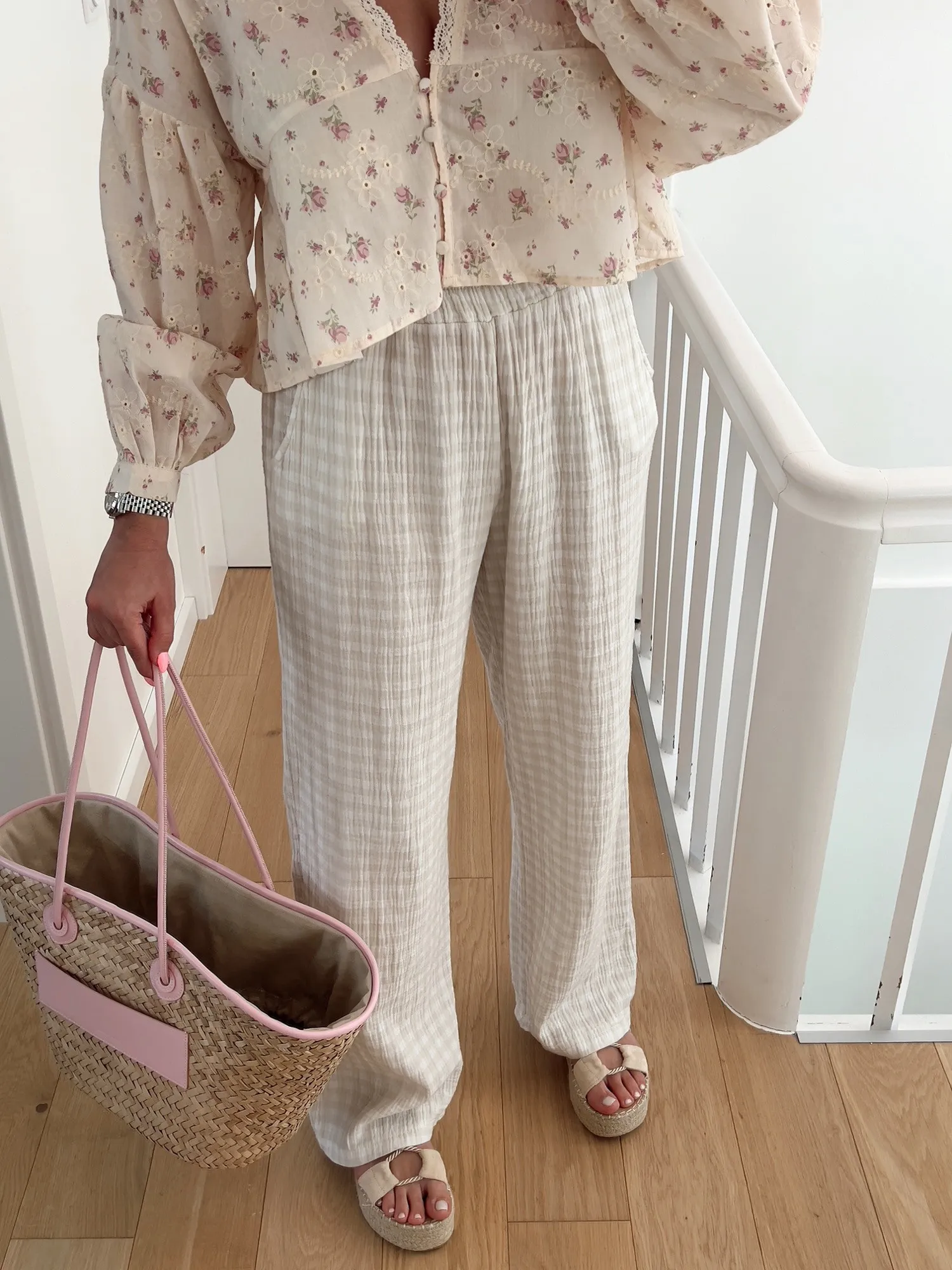 Pantalon MIRNA En gaze de coton vichy beige 