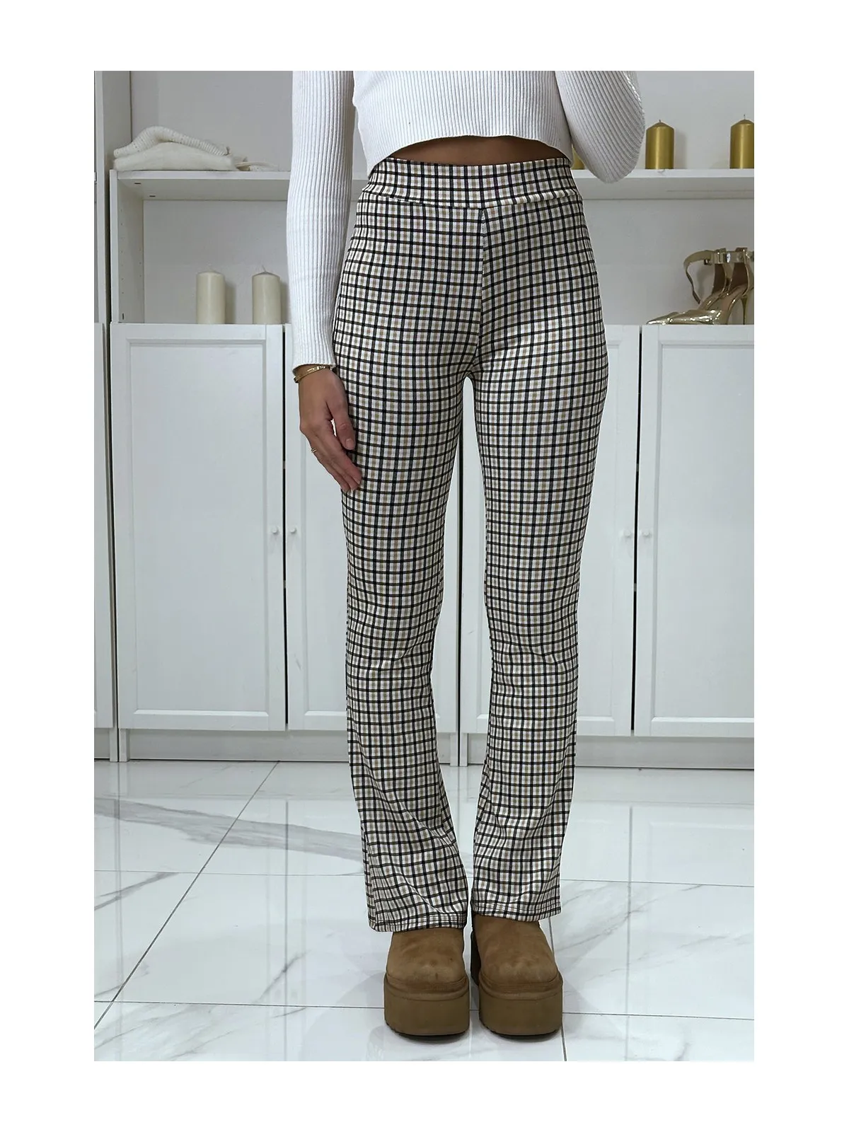 Pantalon rose motif carreaux patte deph