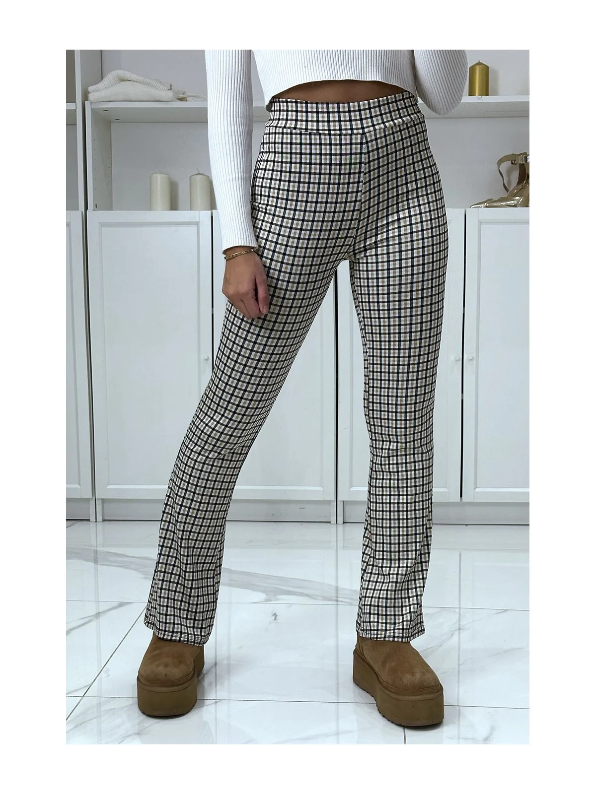 Pantalon rose motif carreaux patte deph