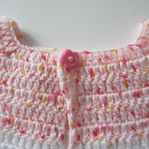 Robe au crochet pour bébé 3/6 mois