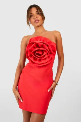 Robe bandeau à fleur 3D