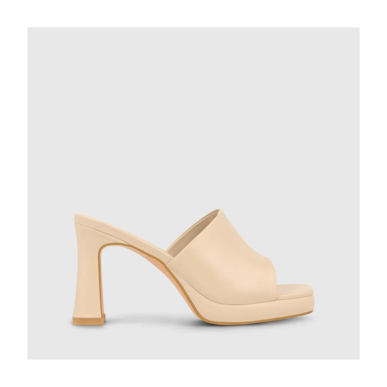 Sandales femme en cuir lisse de couleur beige | LODI Chaussures pour femme en ligne.